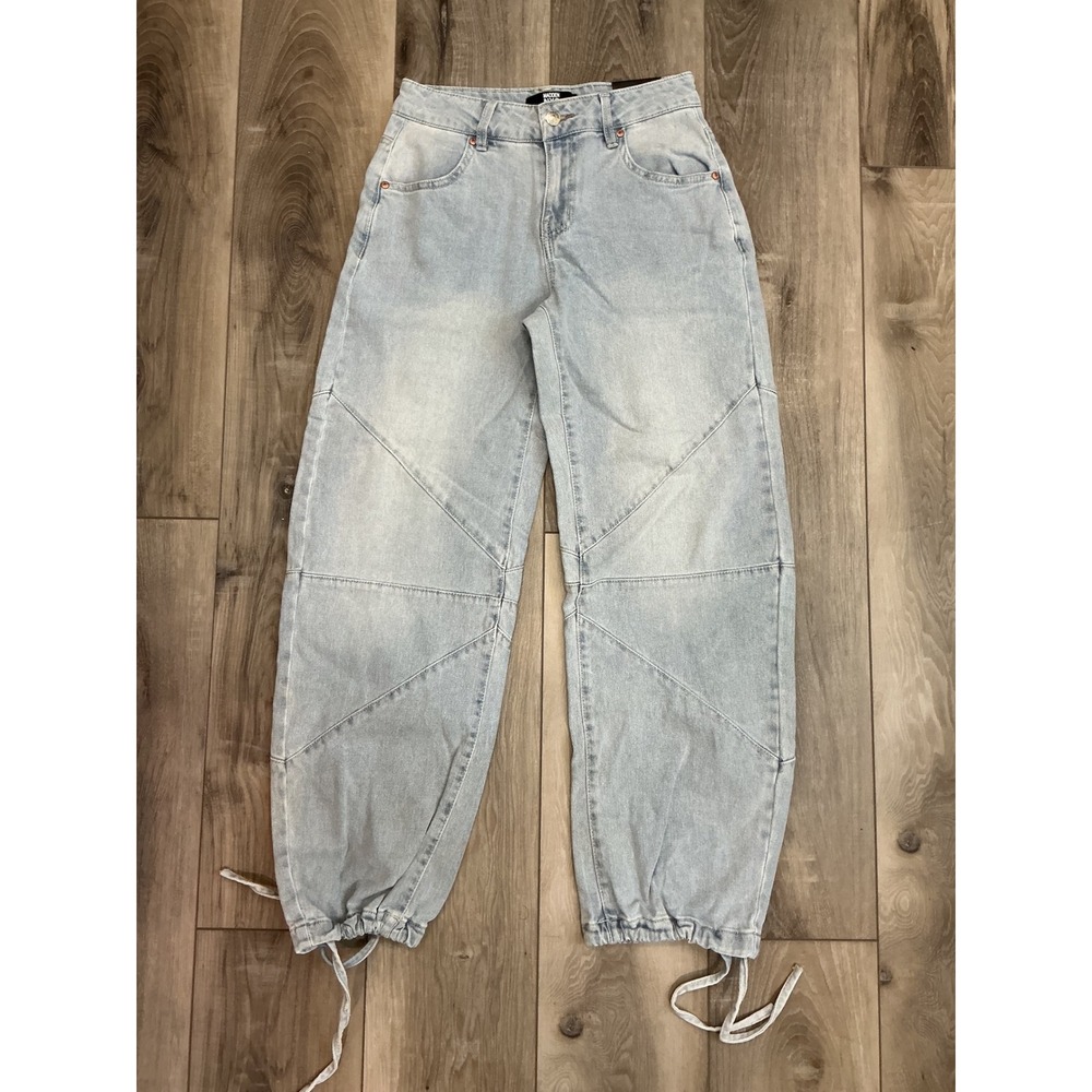 Madden NYC Womens Barrel Leg Jeans Light Wash Paneled Drawstring Hem Size 0 NWT